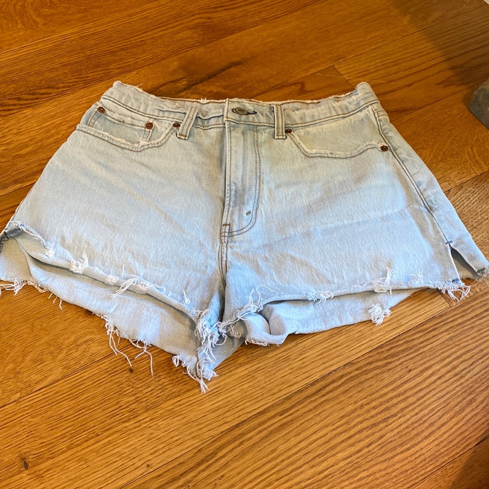 Abercrombie mom short